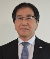 葛巻 清吾氏